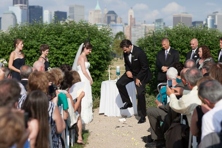 Break the Glass Wedding Ceremony Tradition