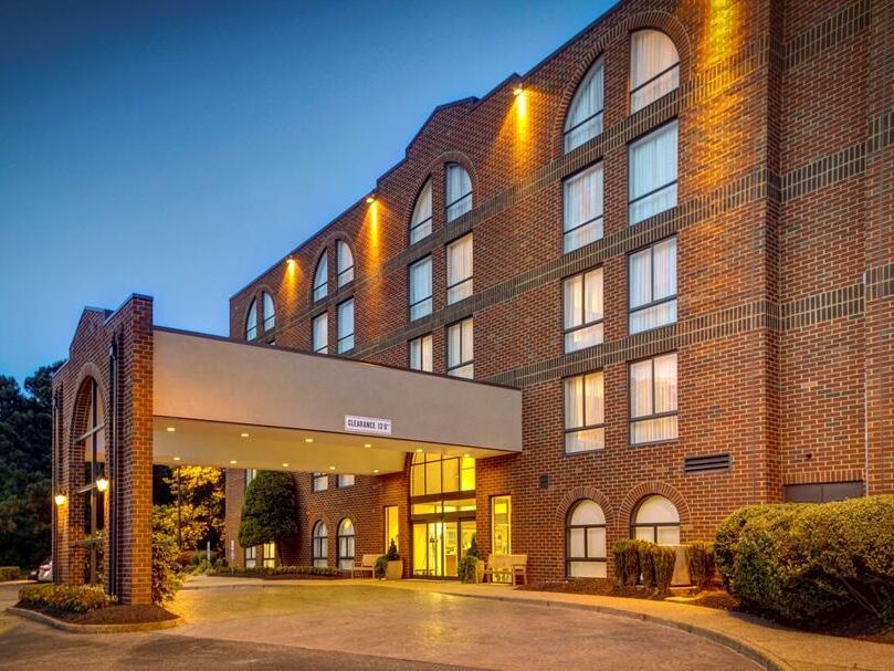 Picture of Embassy Suites by Hilton Williamsburg