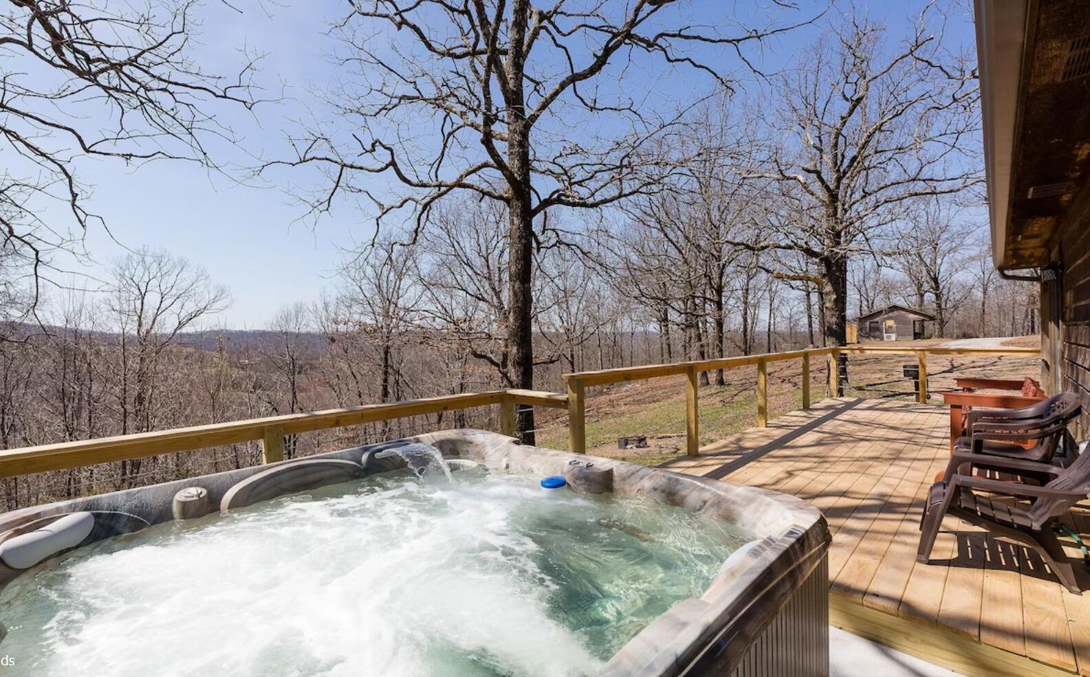 Picture of Rustic Fox Den Cabin with a Hot Tub