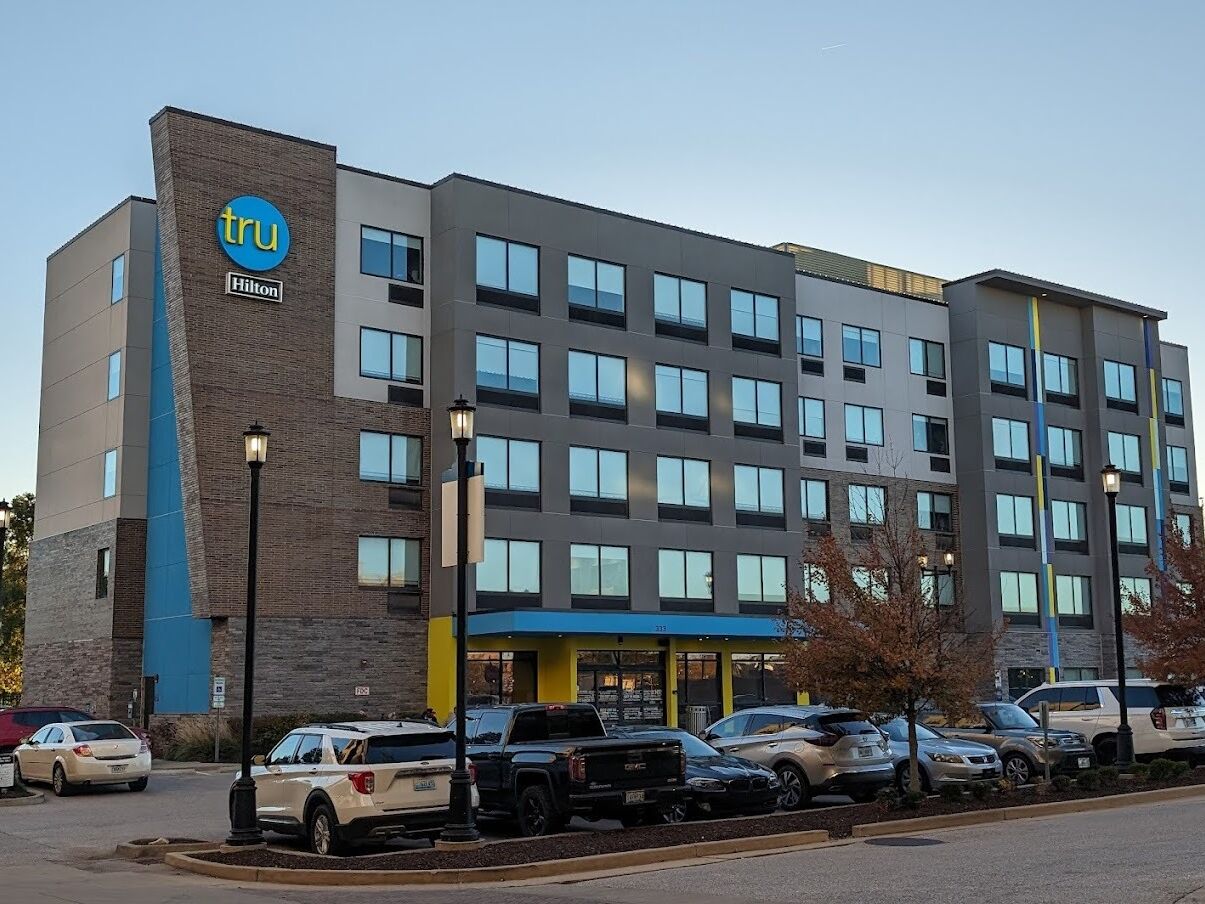 Picture of Tru by Hilton St. Charles St. Louis