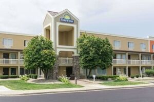 Picture of Days Inn by Wyndham Florence Cincinnati Area