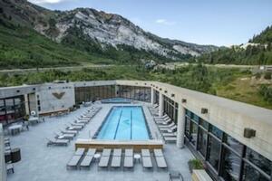 Picture of The Cliff Lodge