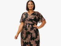 Wrap dress with short sleeves and floral pattern
