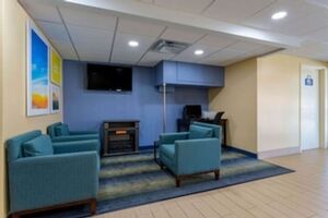 Picture of Days Inn by Wyndham Augusta