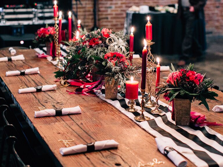 winter wedding ideas red candles