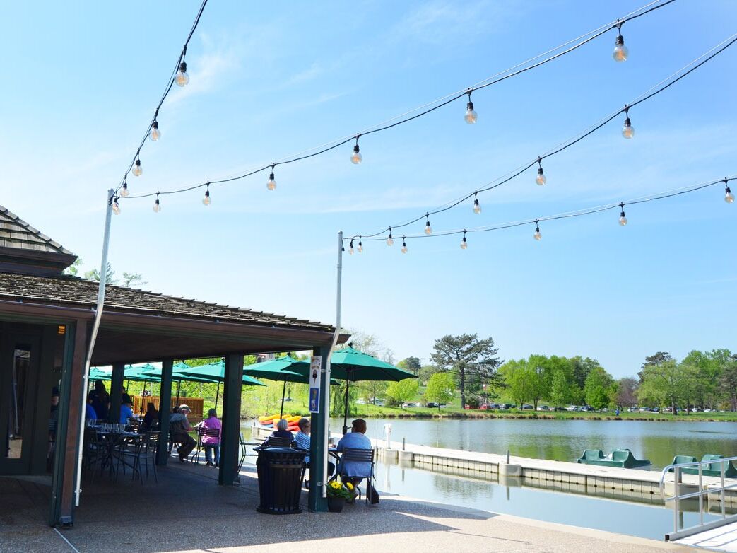 Picture of Boathouse at Forest Park