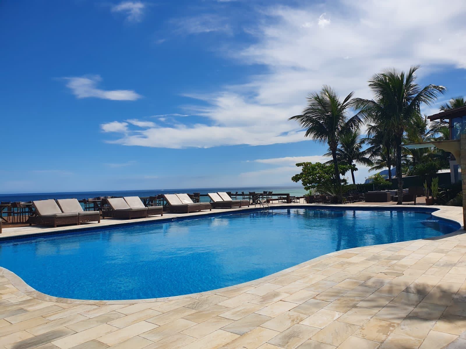 Picture of Coconut's Maresias Hotel