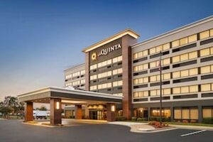 Picture of La Quinta Inn & Suites by Wyndham Richmond Midlothian