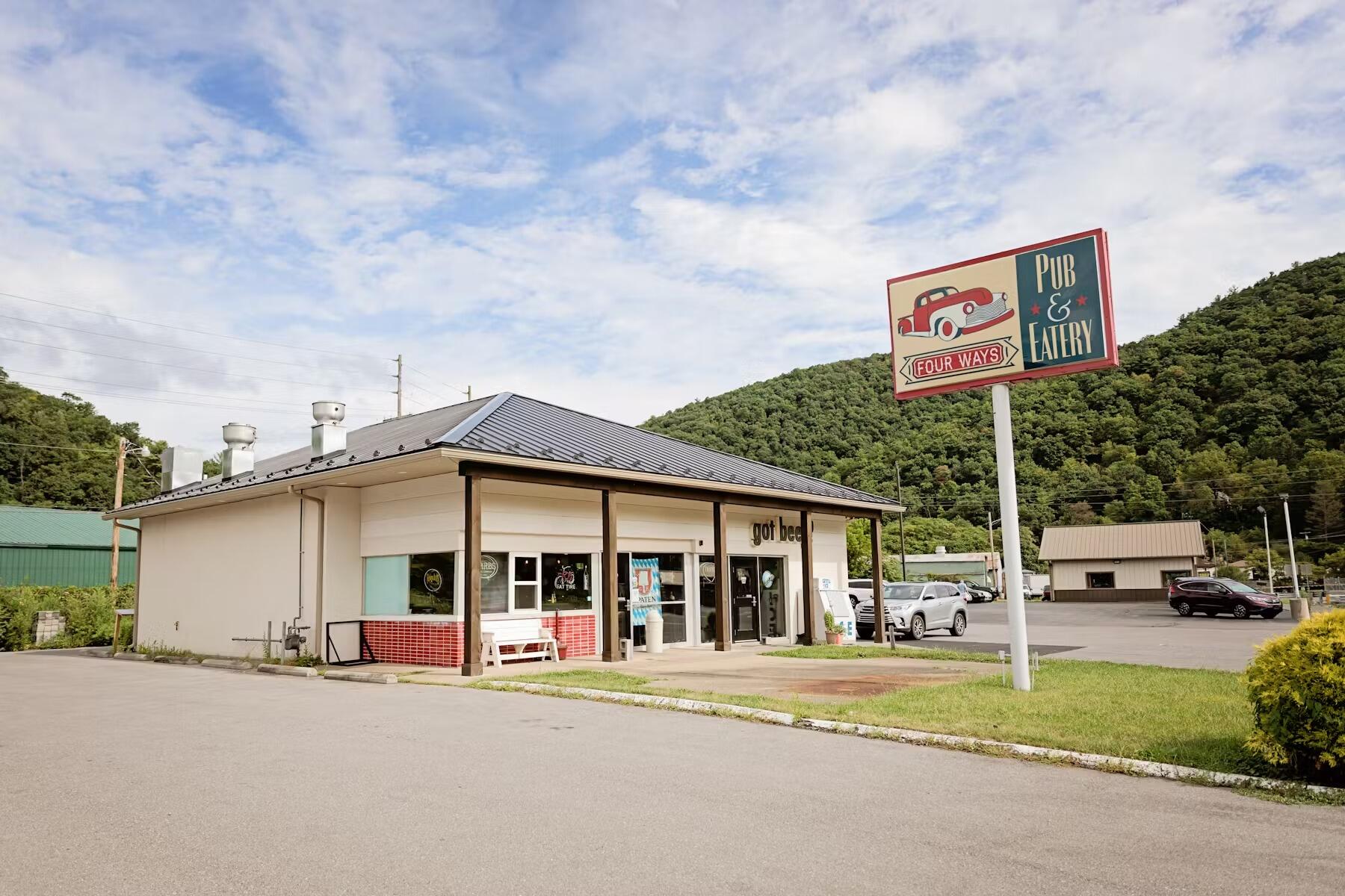 Picture of Four Ways Pub & Eatery