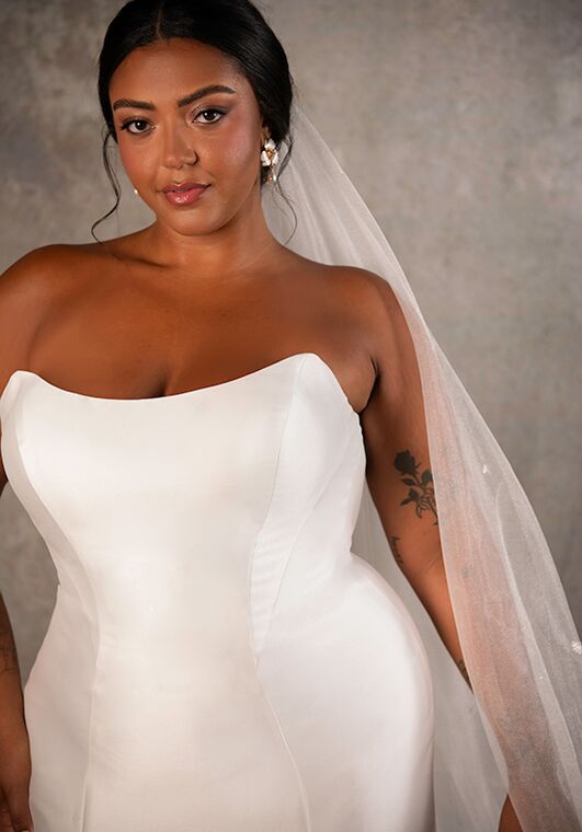 Essense of Australia D4257+ Fit-and-Flare Wedding Dress - 4