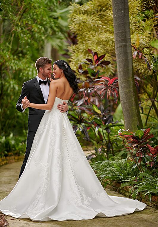 Essense of Australia D3064 Ball Gown Wedding Dress - 4