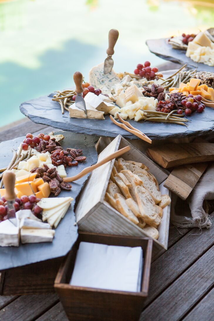 To reinforce the buttoned-down atmosphere, Karin and Ben opted for a family-style meal, created by Culinary Eye in San Francisco, California. "People especially liked the farro and goat cheese salad, but pretty much everything we had was a hit," Karin says.
