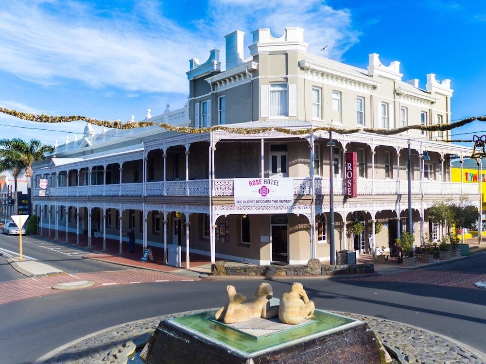 Picture of Rose Hotel & Motel