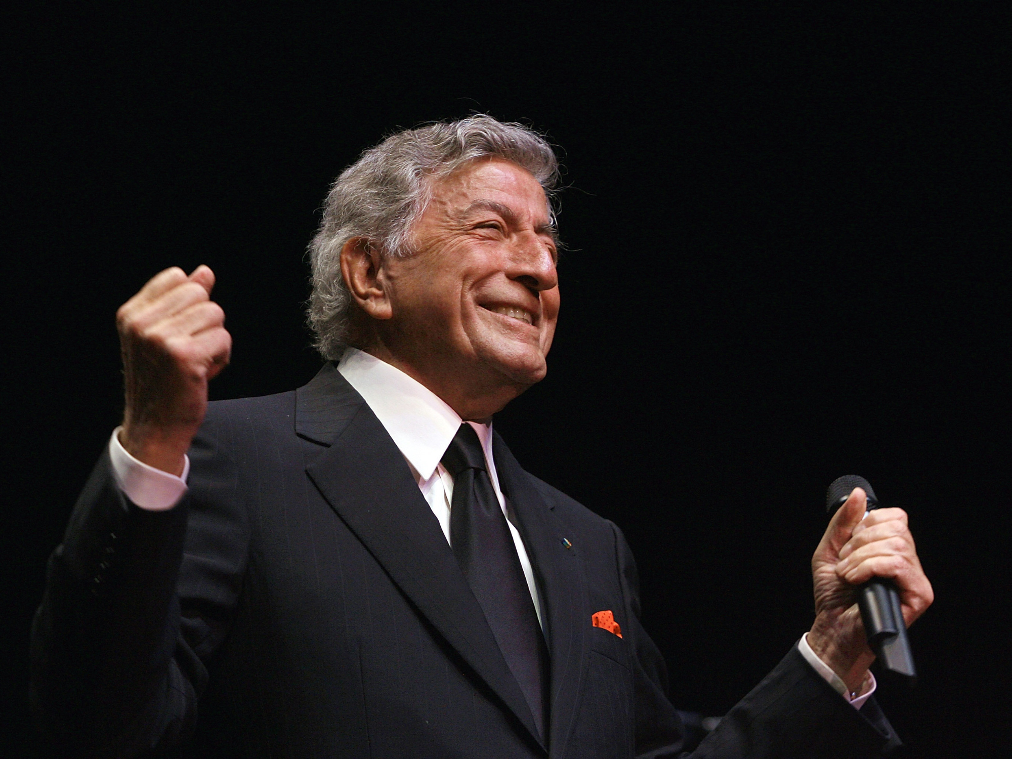 Tony bennett performing on stage