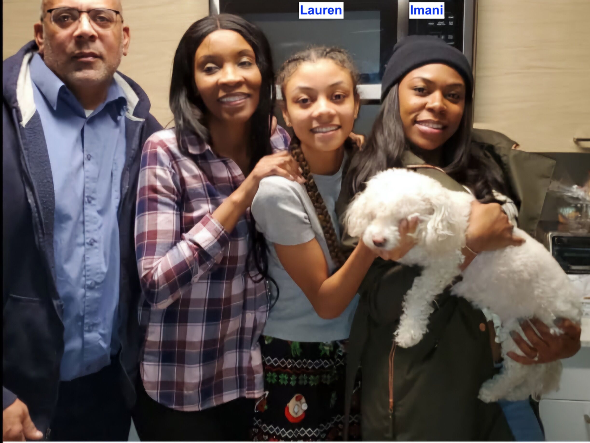 Picture of Amy's Brother, Sister-in-Law, and Nieces