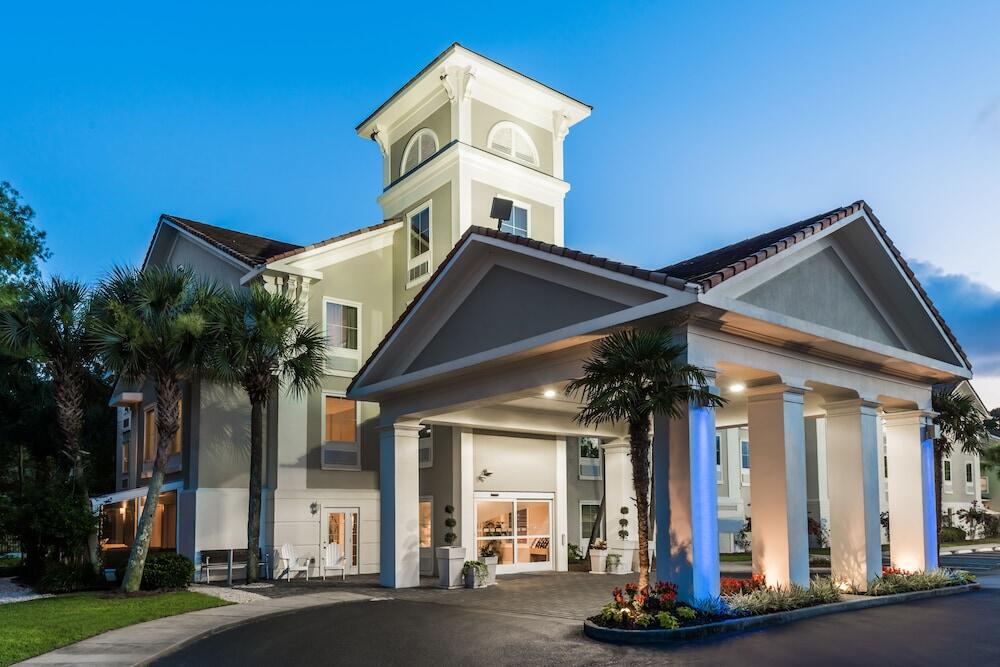 Picture of Holiday Inn Express Fairhope by IHG