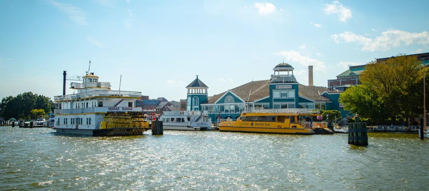 Picture of Old Town Alexandria Waterfront
