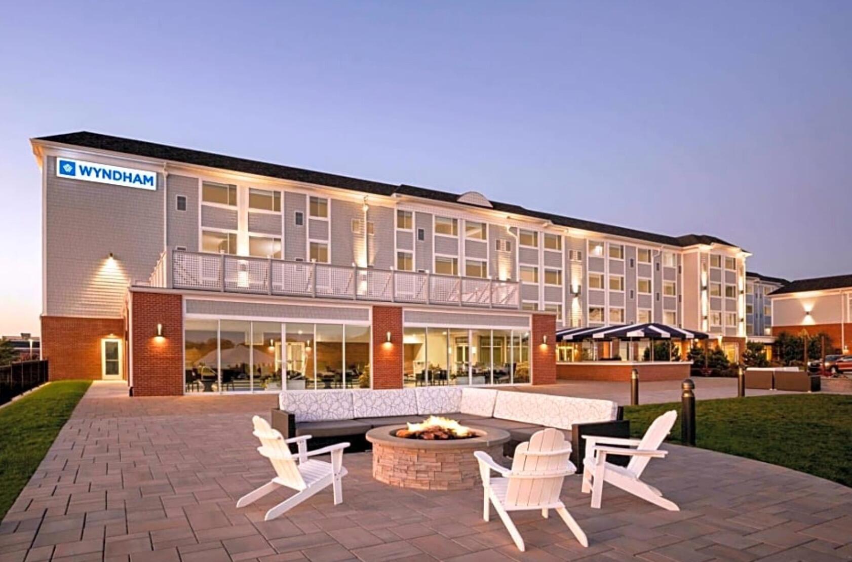 Picture of Wyndham Newport Hotel