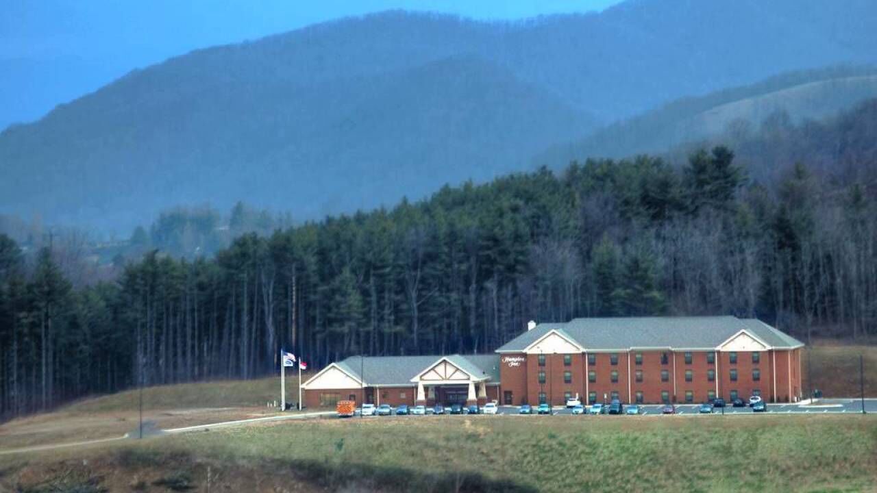 Picture of Holiday Inn Express West Jefferson