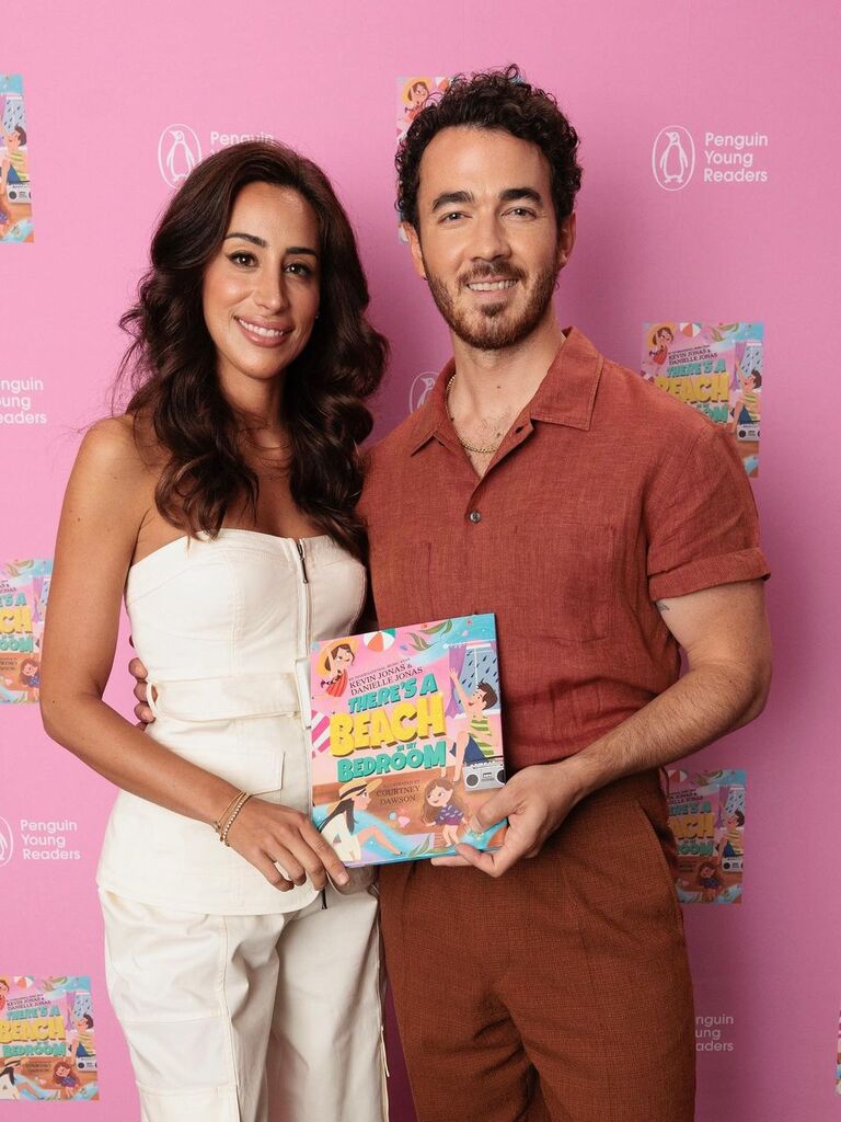 Danielle Deleasa, married to Kevin Jonas, wearing her A. Jaffe