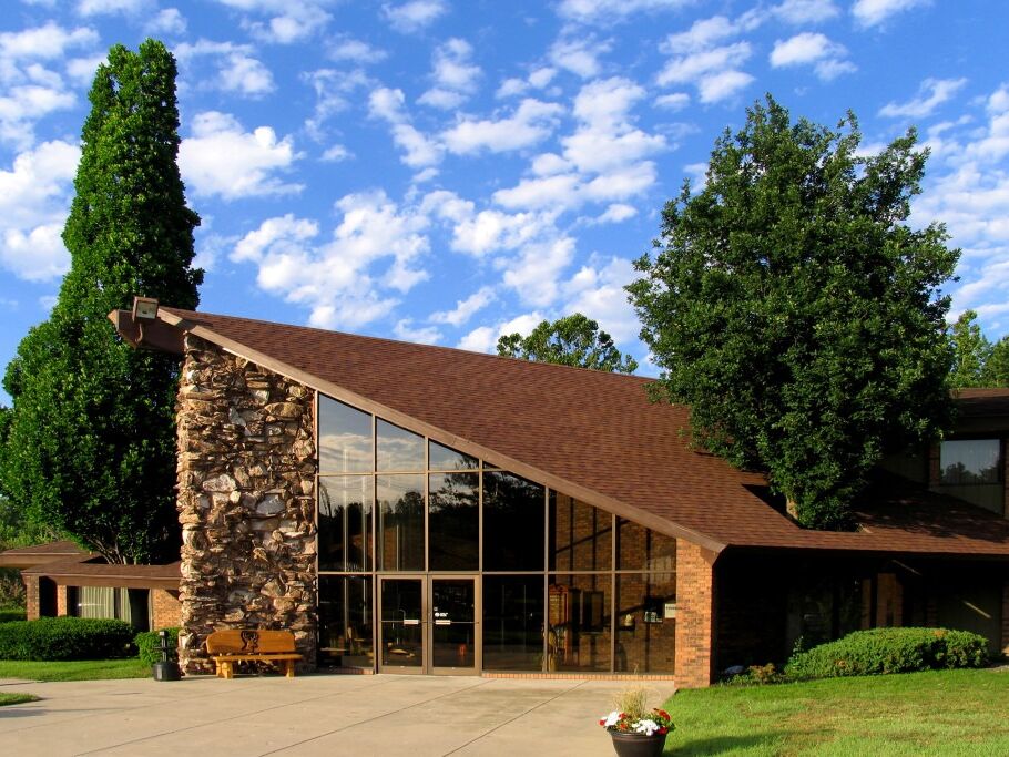 Picture of RiverBank Lodge
