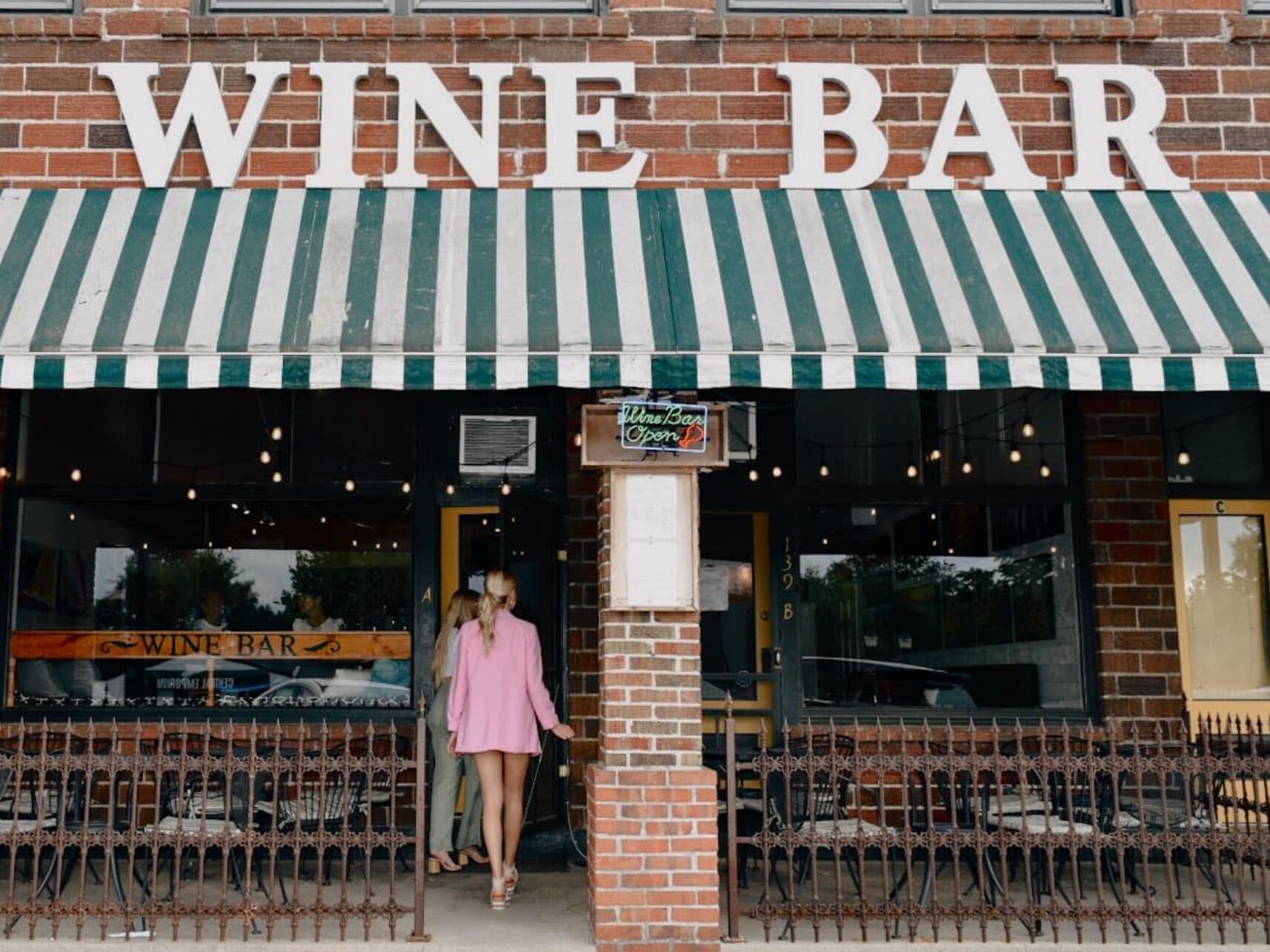 Picture of Wine Bar & Art Gallery