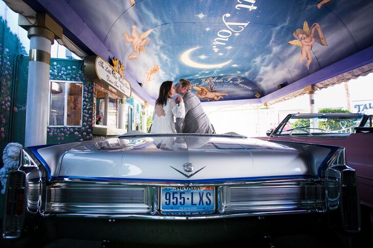 For Livia Veselka (29) and Mike Cornelius (31), it was love at first sight. A few weeks after their first date, "Mike asked me to 'go steady' while we