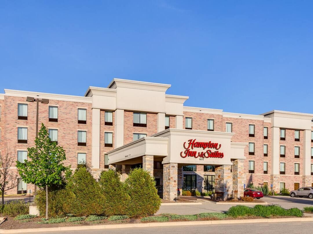 Picture of Hampton Inn & Suites West Bend