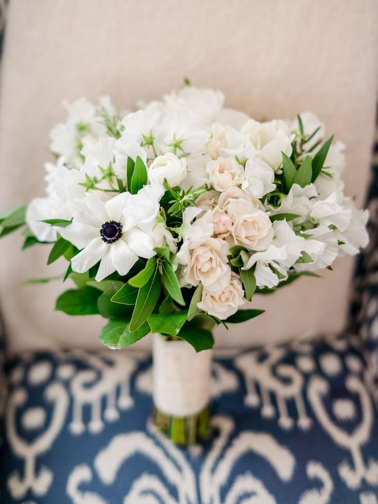 Bouquet with white anemone blooms