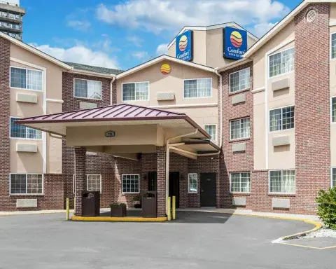 Picture of Comfort Inn & Suites Kansas City Downtown