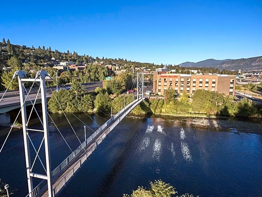 Picture of Hampton Inn & Suites Hood River