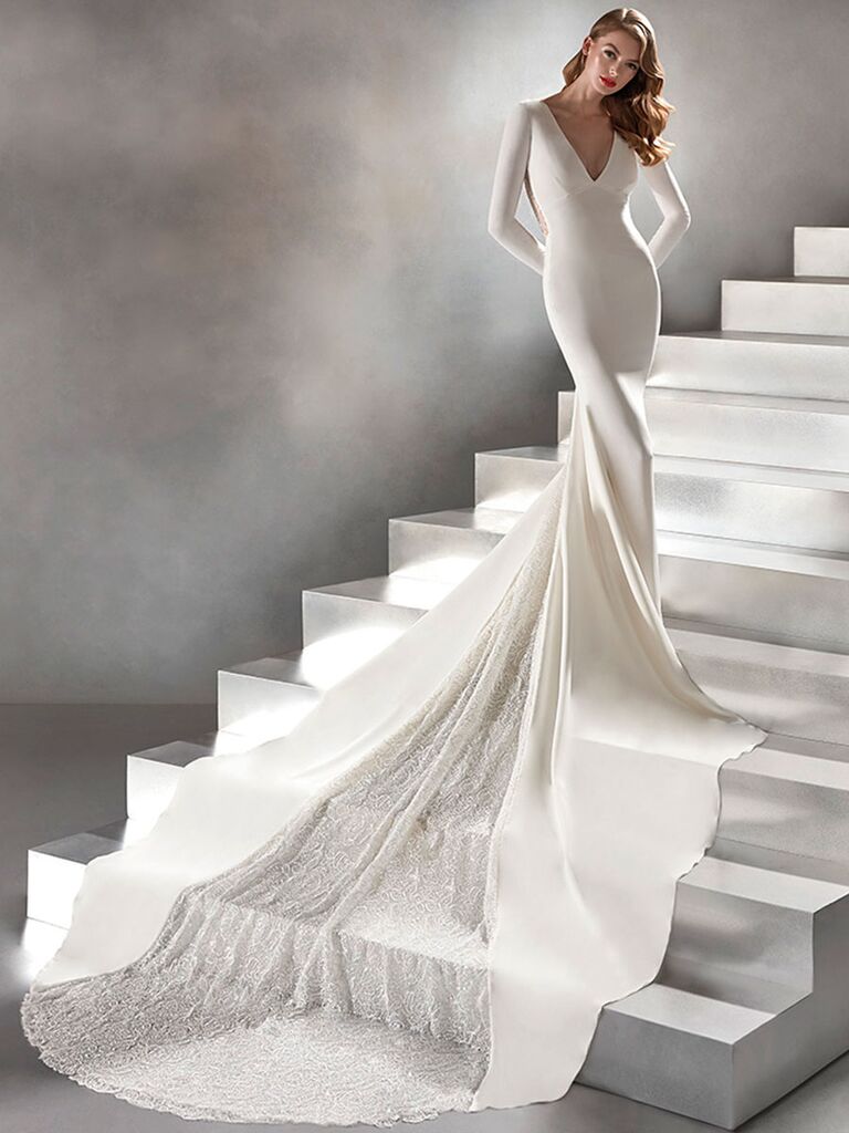 Atelier Provonias wedding dress long sleeve mermaid gown