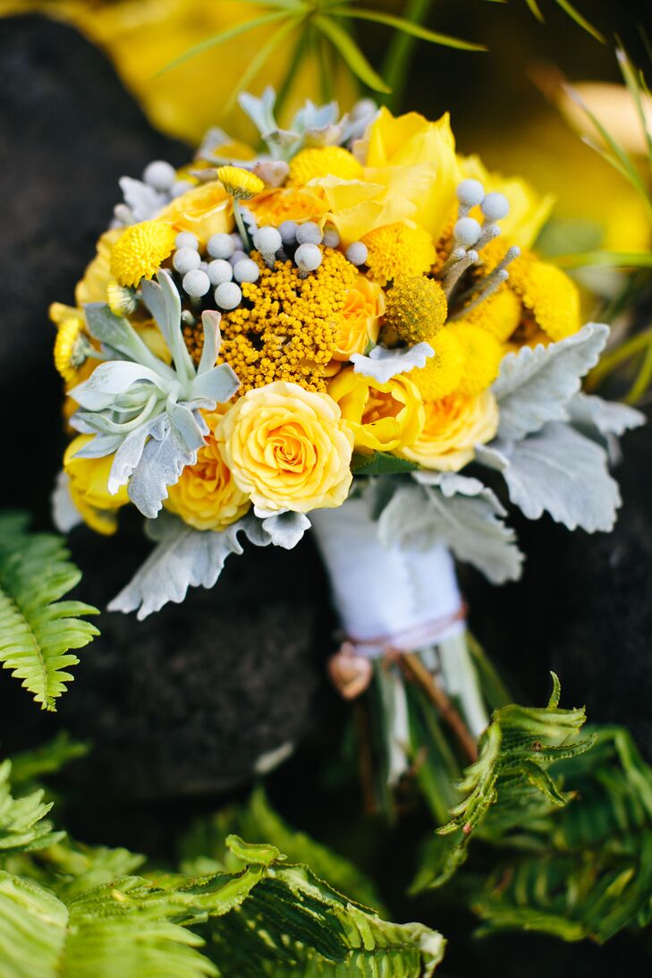 Yellow Bouquet with Roses, Dusty Miller and Craspedia
