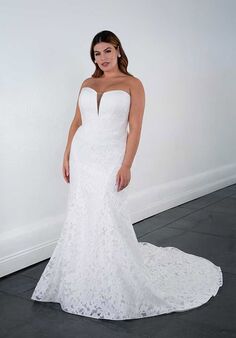Martina Liana 1645 plus Fit-and-Flare Wedding Dress