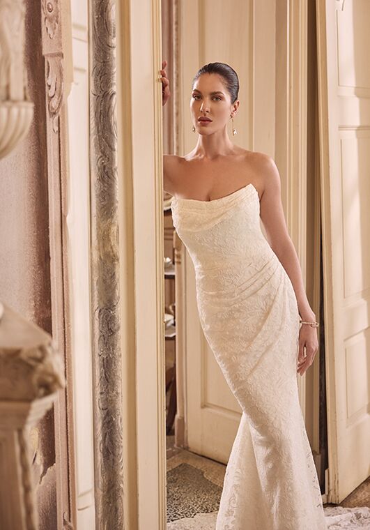 Justin Alexander Lissy Fit-and-Flare Wedding Dress - 4