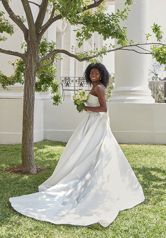 Stella York 7757 Ball Gown Wedding Dress - 5