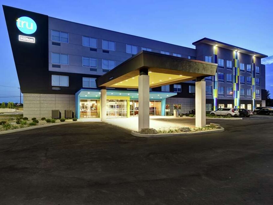 Picture of Tru by Hilton Fort Wayne