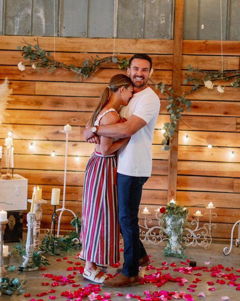 The Bachelorette's Hannah Brown is Engaged: Photos and Details