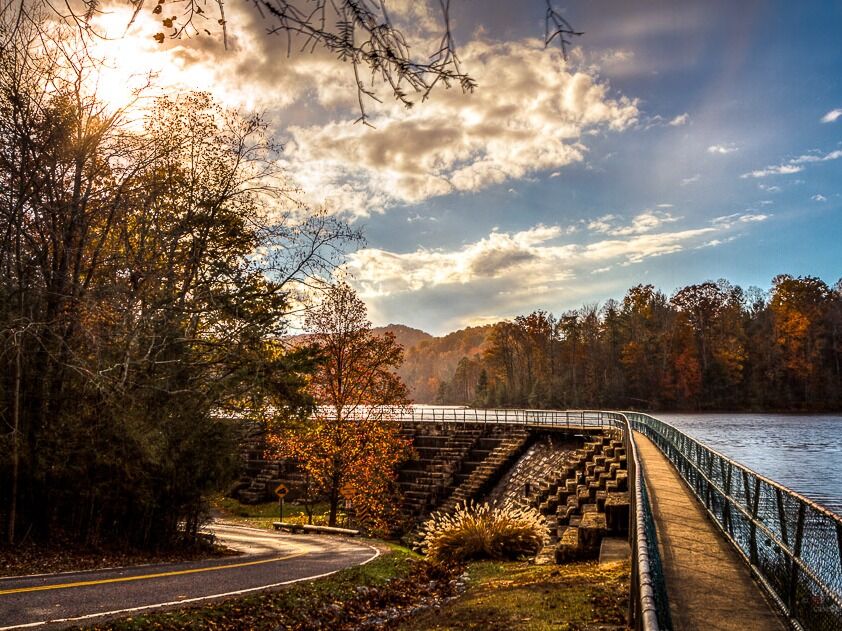 Picture of Bays Mountain Park & Planetarium