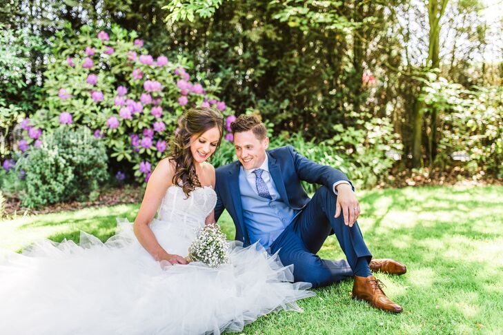 
                                        For their wedding, Amanda Ooijen (28 and a content marketer) and Jan Roeffen (29 and a human resources profe