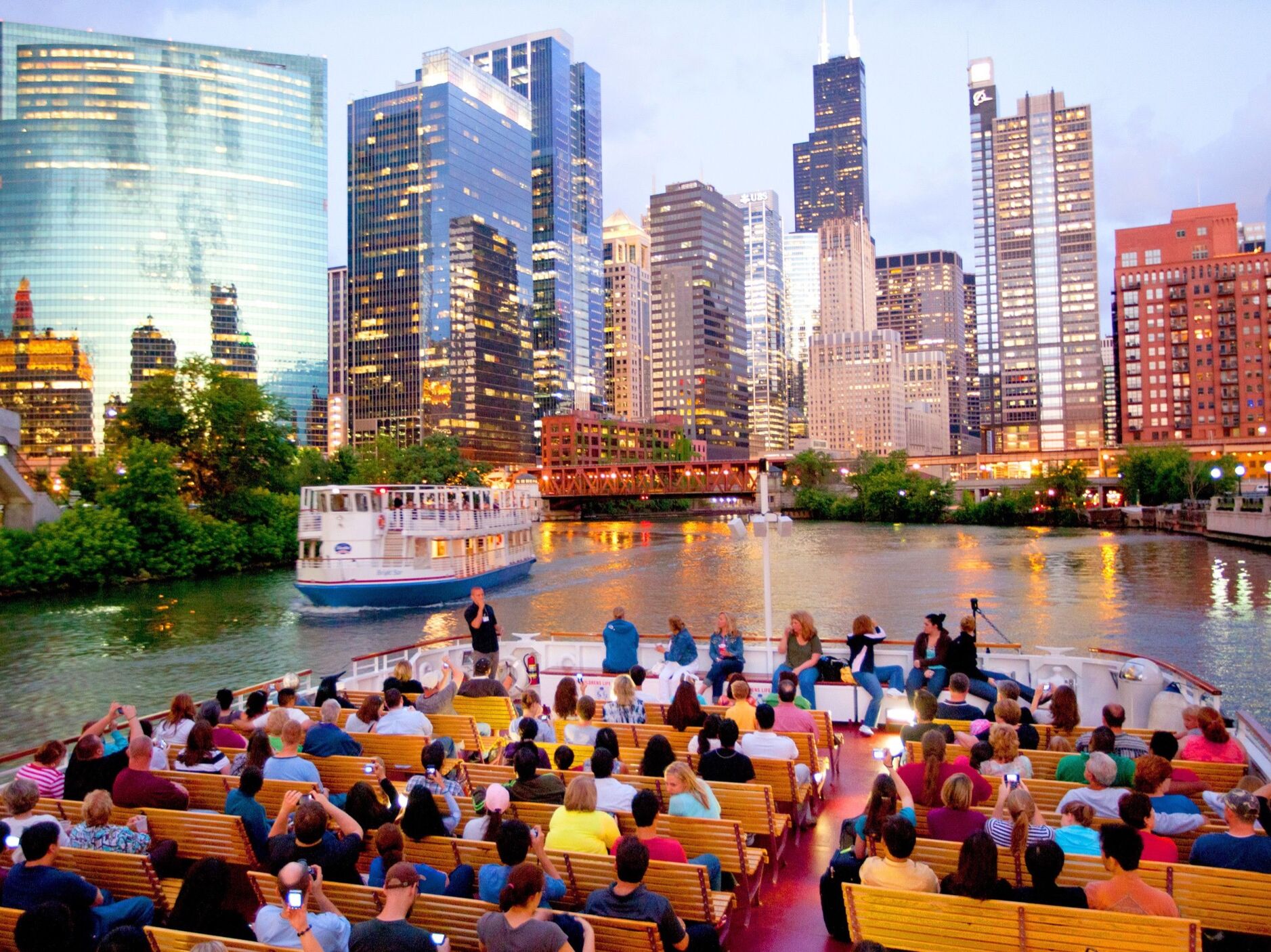 Picture of Chicago River Boat Architecture Tours