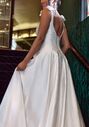Essense of Australia D4450 A-Line Wedding Dress - thumbnail - 4