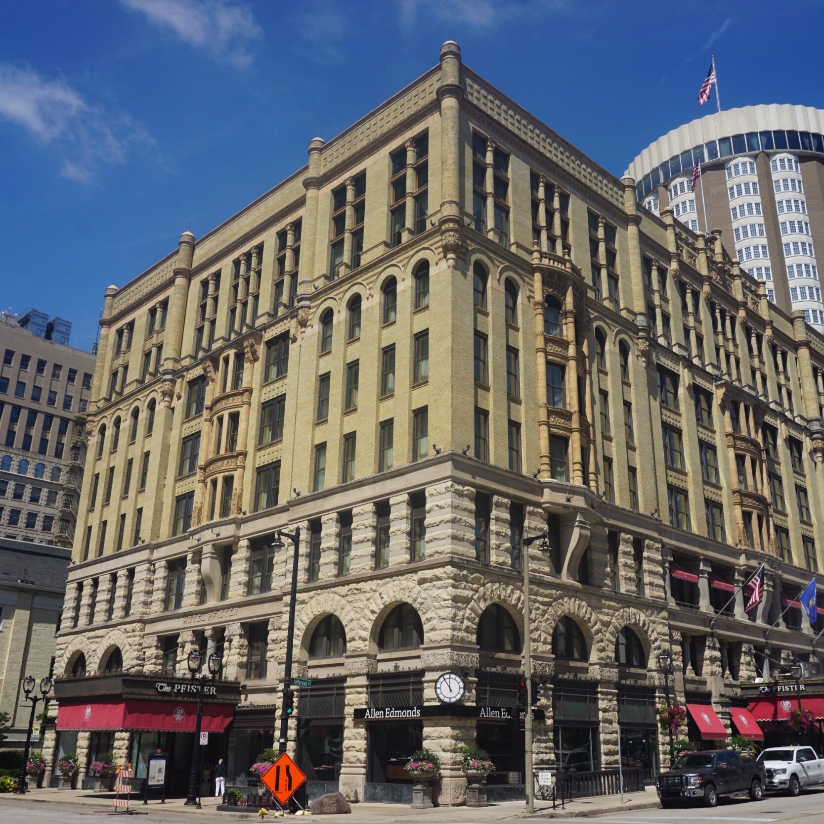 Picture of The Pfister Hotel
