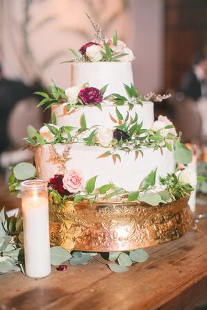 Round Cake with Greenery and Roses