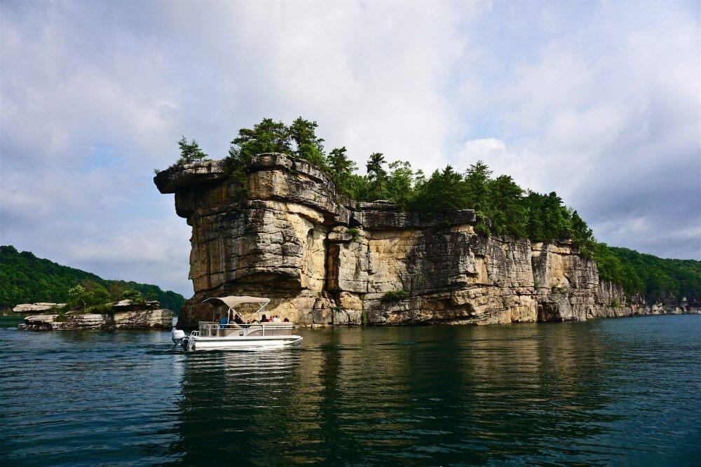 Picture of Summersville Lake Marina