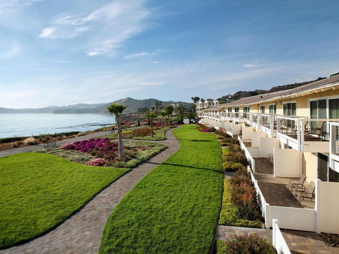 Picture of Spyglass Inn