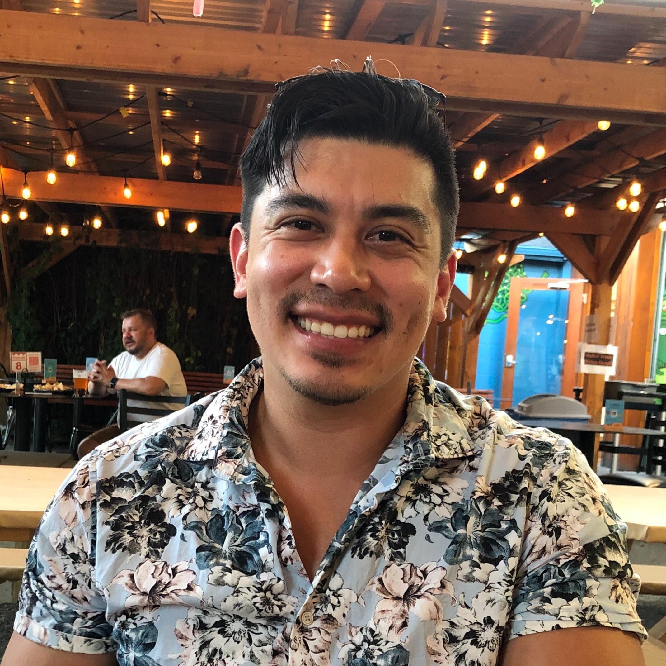 Alex Calderon