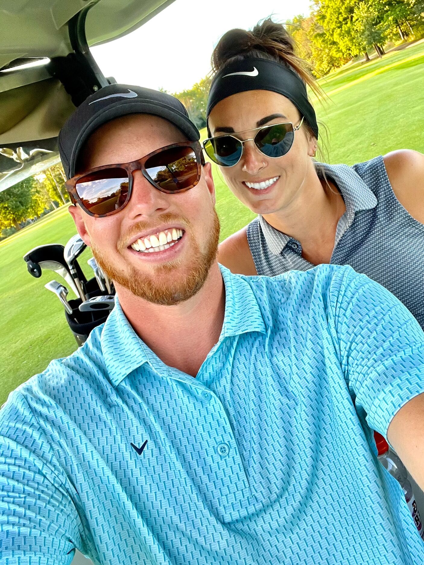Picture of GOLFING