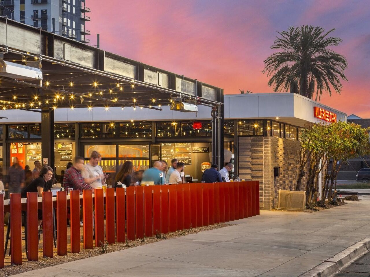 Picture of Eating & Drinking: Downtown