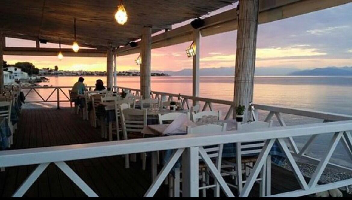 Picture of Akrotiri Restaurant Cafe-Restaurant